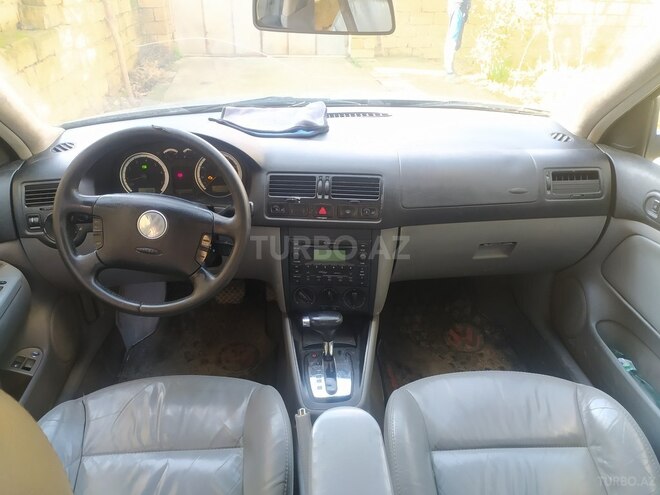 Volkswagen Jetta 2003, 191,782 km - 2.0 л - Bakı
