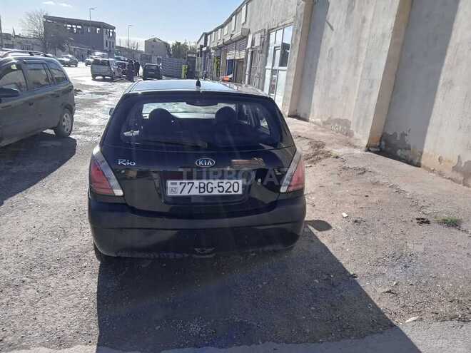 Kia Rio 2006, 200,000 km - 1.4 л - Bakı