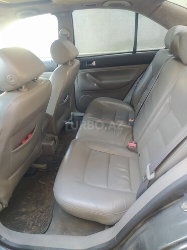 Volkswagen Jetta 2003, 191,782 km - 2.0 л - Bakı