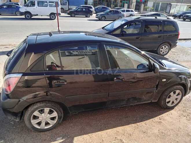 Kia Rio 2006, 200,000 km - 1.4 л - Bakı
