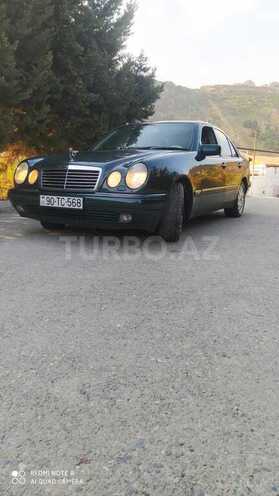 Mercedes E 240 1999, 325,200 km - 2.4 л - Bakı