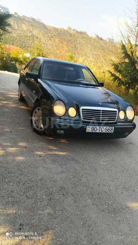 Mercedes E 240 1999, 325,200 km - 2.4 л - Bakı