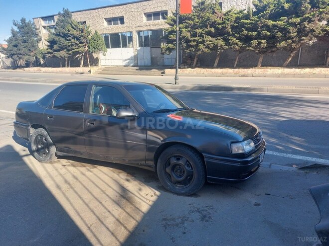 Opel Vectra 1993, 100,000 km - 2.0 l - Bakı