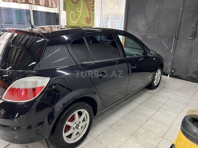 Opel Astra 2005, 217,000 km - 1.4 л - Bakı