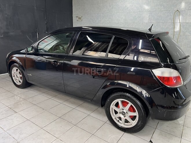 Opel Astra 2005, 217,000 km - 1.4 л - Bakı