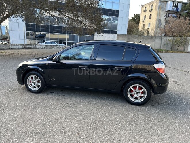 Opel Astra 2005, 217,000 km - 1.4 л - Bakı