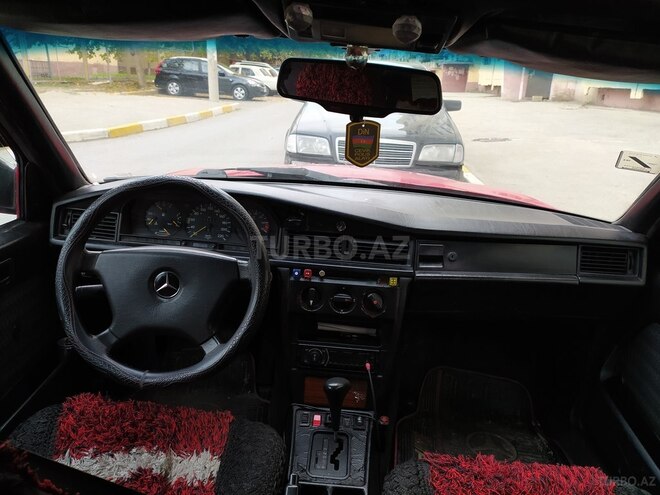 Mercedes 190 1992, 150,000 km - 2.0 l - Sumqayıt