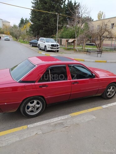 Mercedes 190 1992, 150,000 km - 2.0 l - Sumqayıt