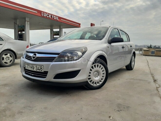 Opel Astra 2009, 187,000 km - 1.4 l - Bakı