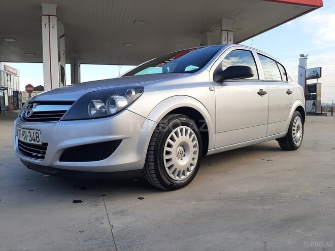 Opel Astra 2009, 187,000 km - 1.4 l - Bakı