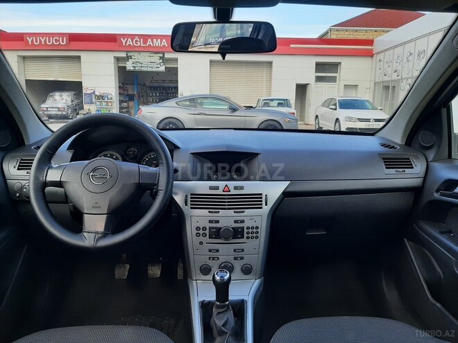 Opel Astra 2009, 187,000 km - 1.4 l - Bakı