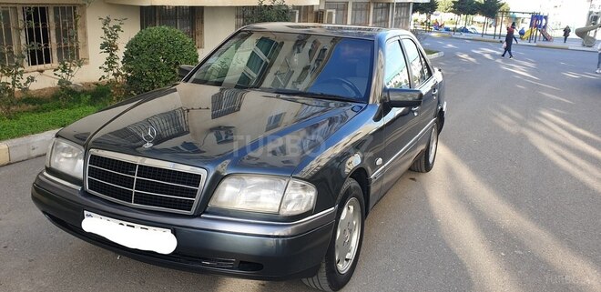 Mercedes C 220 1995, 285,052 km - 2.2 l - Bakı