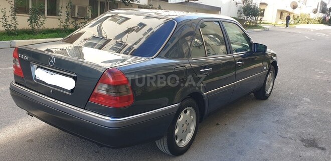 Mercedes C 220 1995, 285,052 km - 2.2 l - Bakı