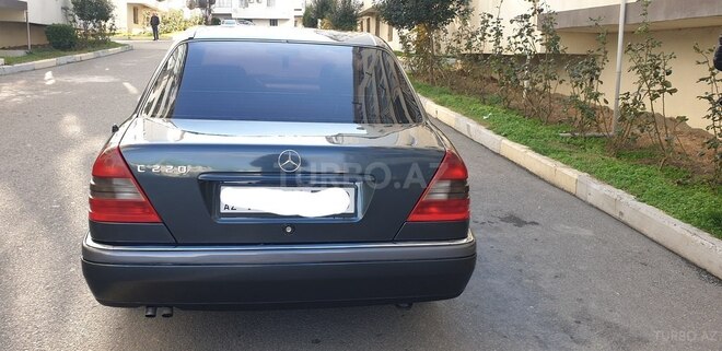 Mercedes C 220 1995, 285,052 km - 2.2 l - Bakı