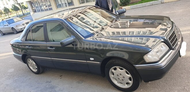 Mercedes C 220 1995, 285,052 km - 2.2 l - Bakı