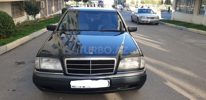 Mercedes C 220 1995, 285,052 km - 2.2 l - Bakı