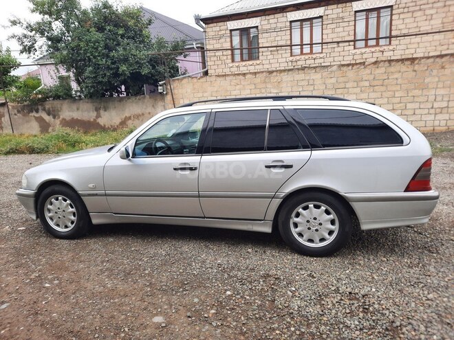 Mercedes C 230 1999, 351,000 km - 2.3 l - Qazax