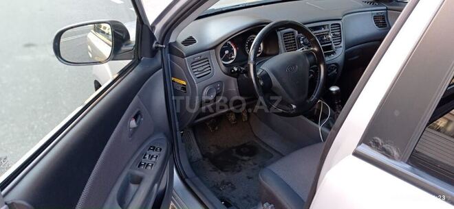 Kia Rio 2005, 180,000 km - 1.4 l - Bakı