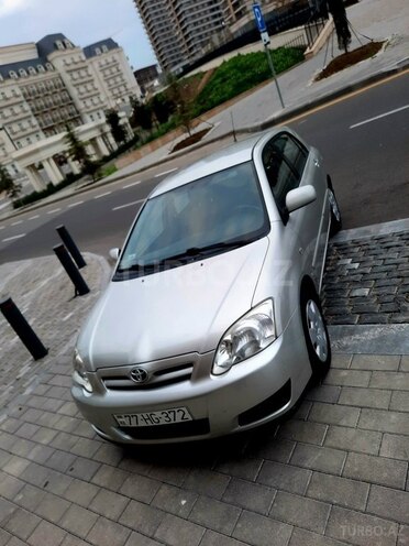 Toyota Corolla 2005, 274,227 km - 1.4 l - Bakı