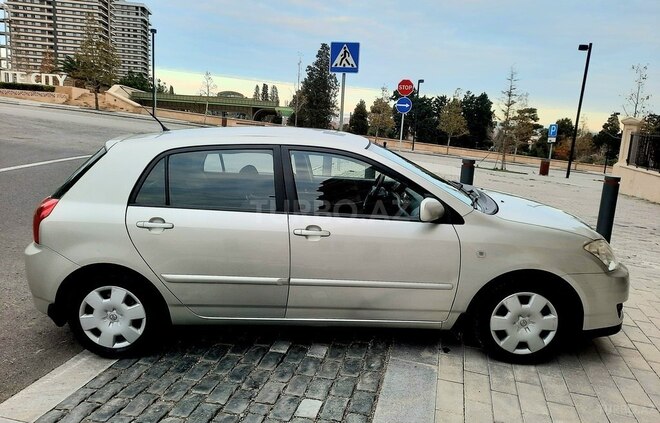Toyota Corolla 2005, 274,227 km - 1.4 l - Bakı