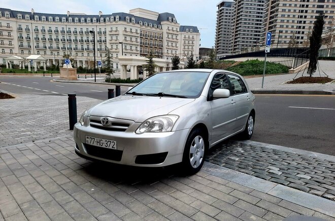 Toyota Corolla 2005, 274,227 km - 1.4 l - Bakı