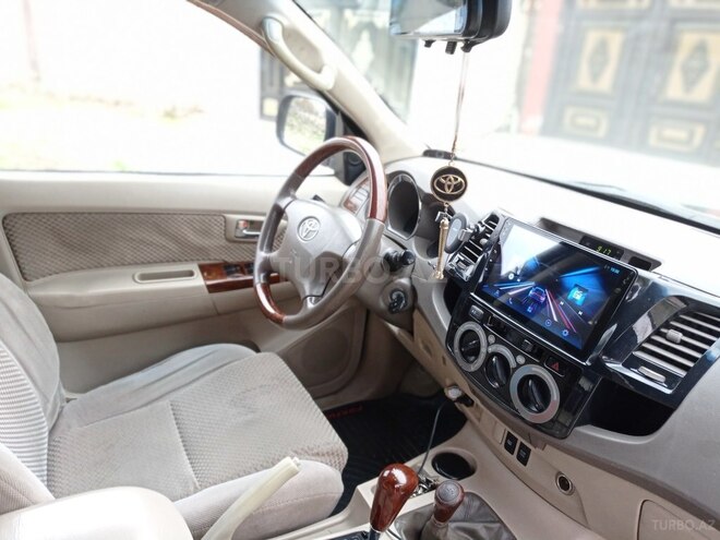 Toyota Fortuner 2007, 267,000 km - 2.7 l - Bakı