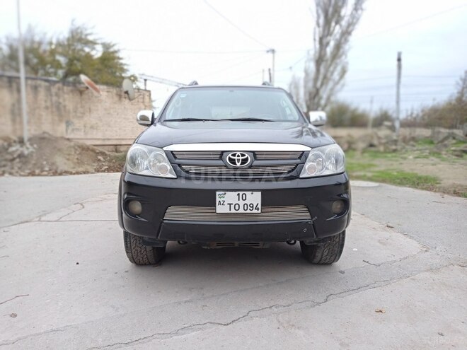 Toyota Fortuner 2007, 267,000 km - 2.7 l - Bakı