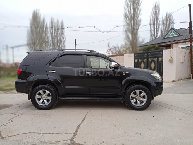 Toyota Fortuner 2007, 267,000 km - 2.7 l - Bakı
