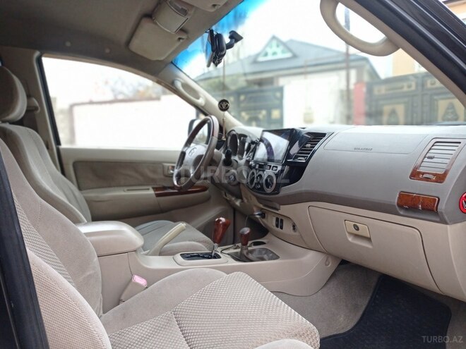 Toyota Fortuner 2007, 267,000 km - 2.7 l - Bakı