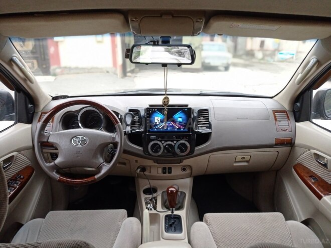 Toyota Fortuner 2007, 267,000 km - 2.7 l - Bakı