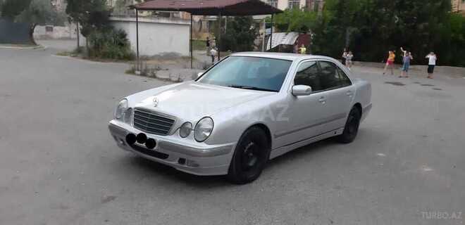 Mercedes E 200 1999, 254,000 km - 2.0 l - Bakı