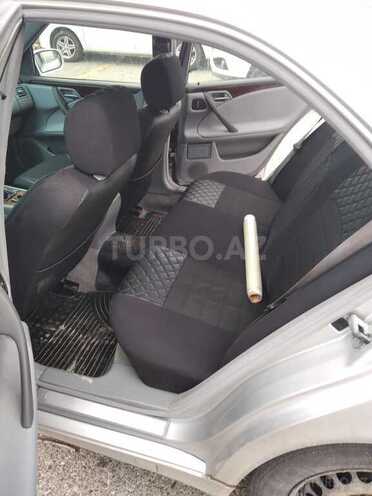 Mercedes E 200 1999, 254,000 km - 2.0 l - Bakı