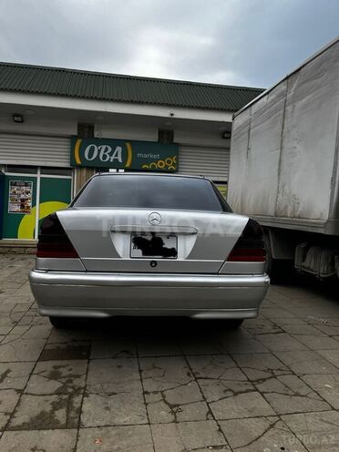 Mercedes C 230 1998, 338,000 km - 2.3 l - Bakı
