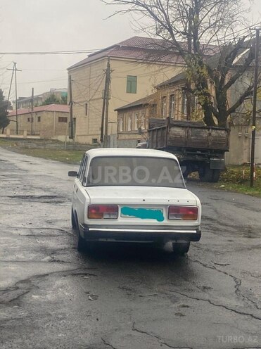 LADA (VAZ) 2107 2007, 20,000 km - 1.6 л - Qax