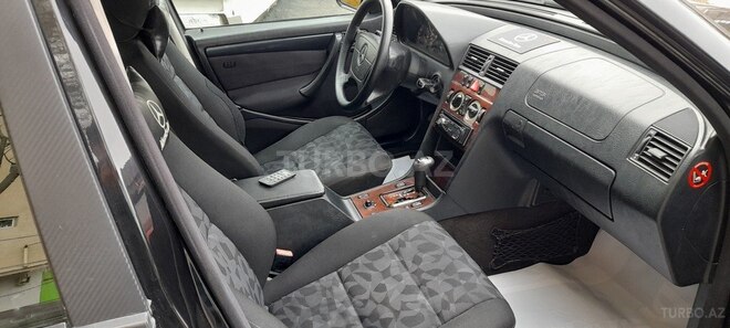 Mercedes C 180 1998, 221,000 km - 1.8 l - Bakı