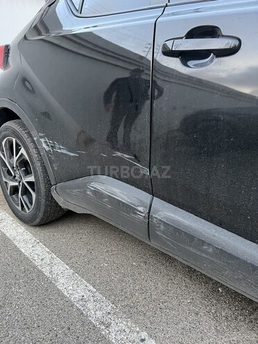Toyota C-HR 2017, 78,000 km - 2.0 l - Bakı