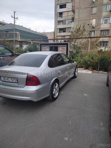 Opel Vectra 1999, 360,000 km - 1.8 l - Bakı