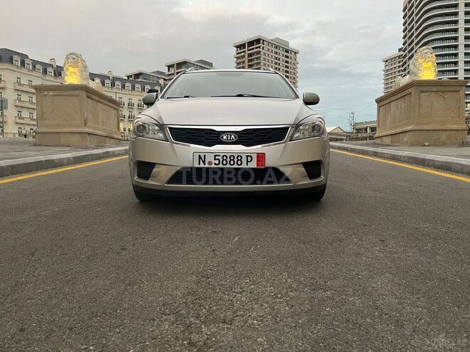 Kia Ceed 2010, 167,000 km - 1.4 l - Bakı