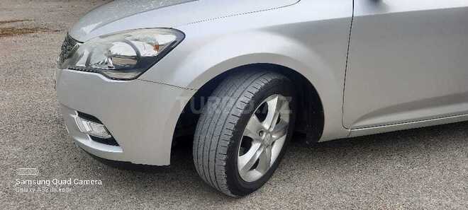 Kia Ceed 2011, 270,000 km - 1.6 l - Sabirabad