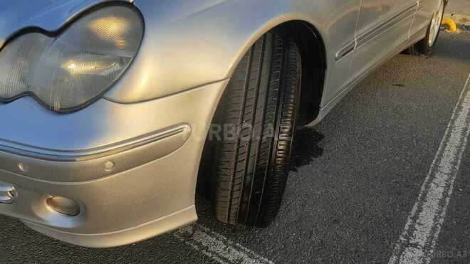 Mercedes C 240 2000, 341,000 km - 2.6 l - Bakı