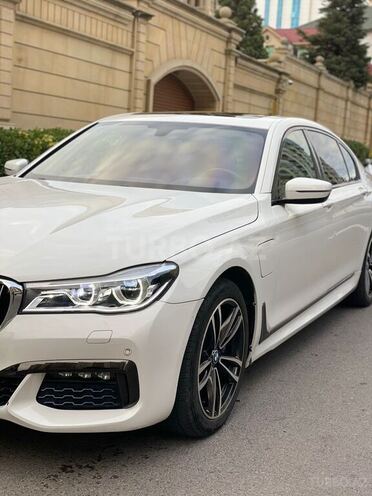 BMW 740 2017, 59,000 km - 2.0 л - Bakı