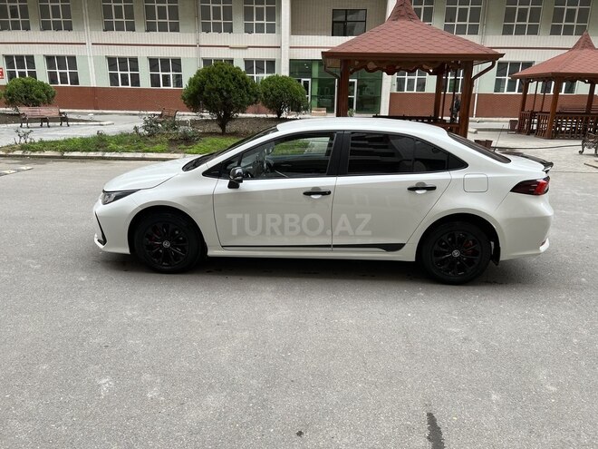 Toyota Corolla 2019, 124,758 km - 1.6 l - Bakı
