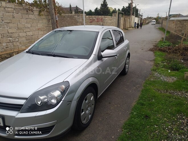 Opel Astra 2004, 293,000 km - 1.4 l - Bakı