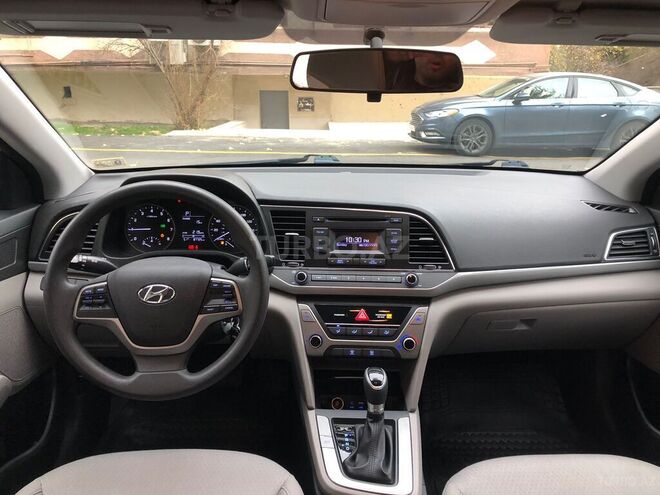 Hyundai Elantra 2016, 87,900 km - 2.0 l - Bakı