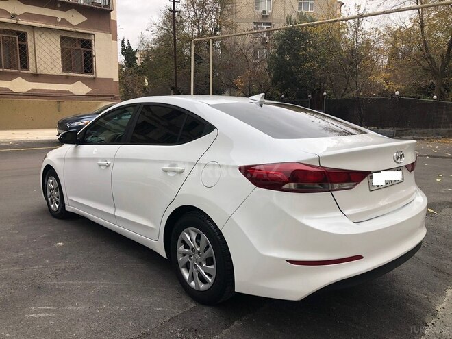 Hyundai Elantra 2016, 87,900 km - 2.0 l - Bakı