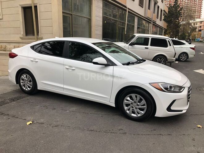 Hyundai Elantra 2016, 87,900 km - 2.0 l - Bakı