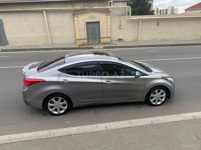 Hyundai Elantra 2011, 167,372 km - 1.8 l - Bakı