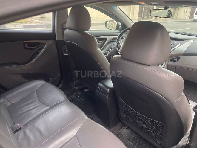 Hyundai Elantra 2011, 167,372 km - 1.8 l - Bakı