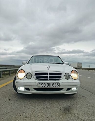 Mercedes E 320 2000, 260,000 km - 3.2 l - Lənkəran