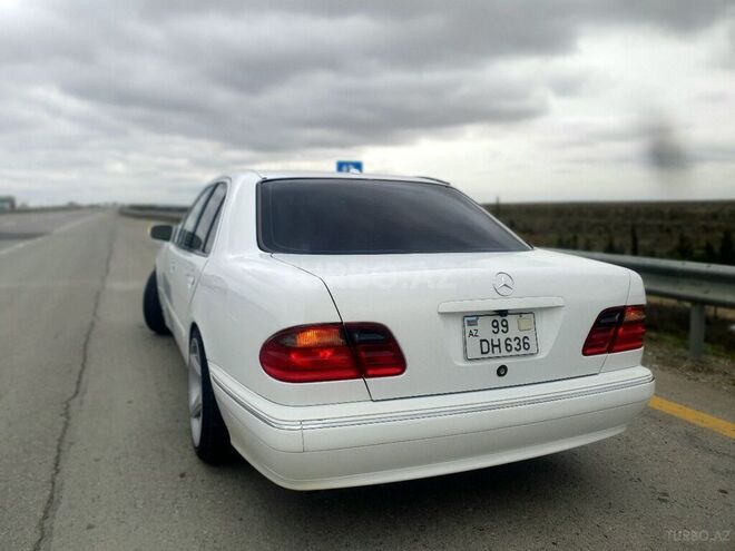 Mercedes E 320 2000, 260,000 km - 3.2 l - Lənkəran